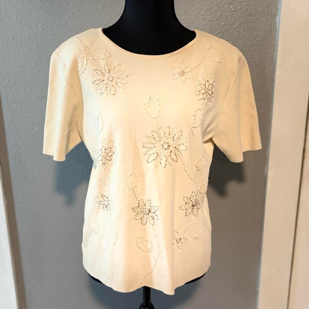 Alfred Dunner Cream Floral Short Sleeve Top